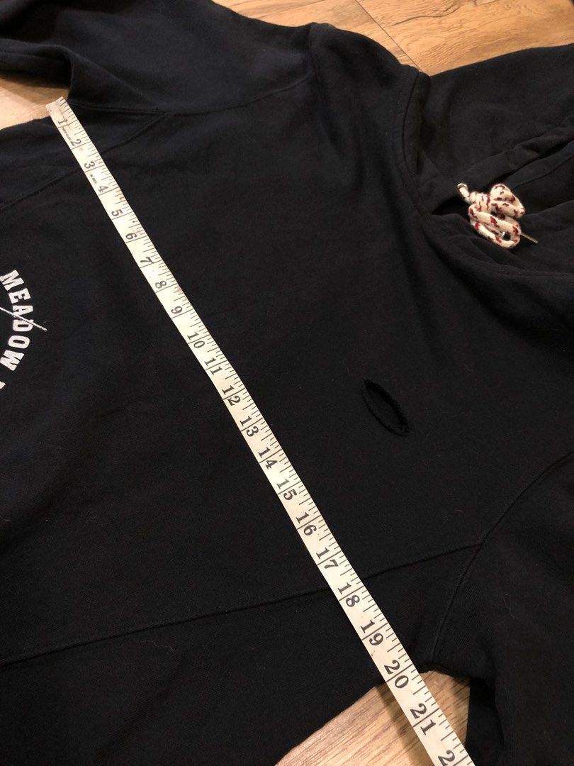 Off White meadow heights rips style hoodie Men s Fashion Tops