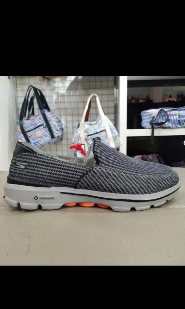 Original Skechers Go walk 3 man Size 45