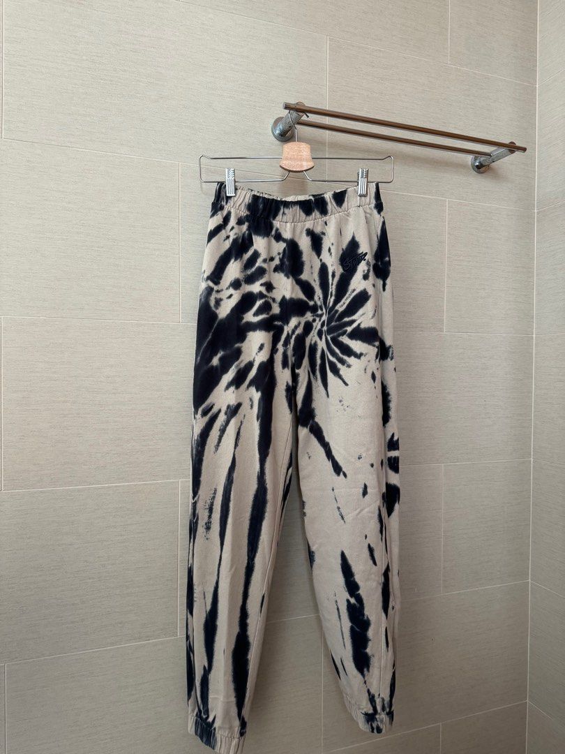 Pull and bear tie dye joggers clearance