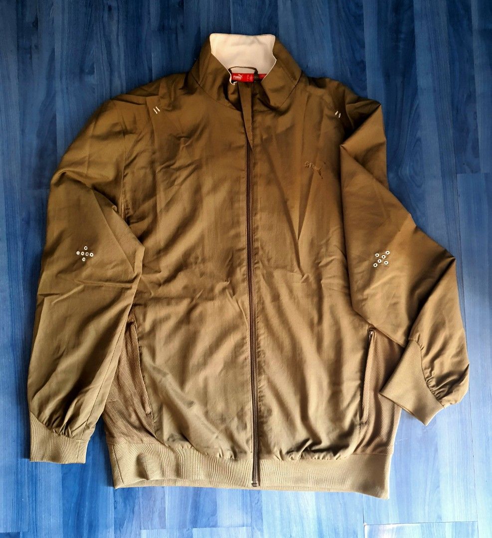 Puma windbreaker olive colour M size Men s Fashion Coats