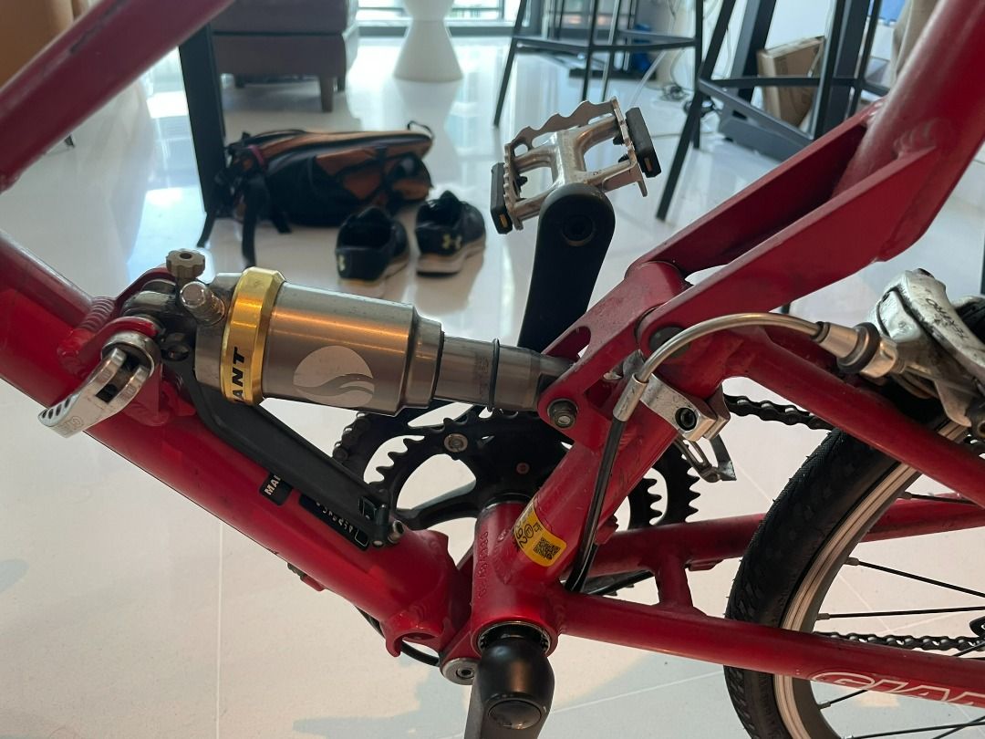 GIANT MR-4 赤 折り畳みミニベロロード - 自転車本体