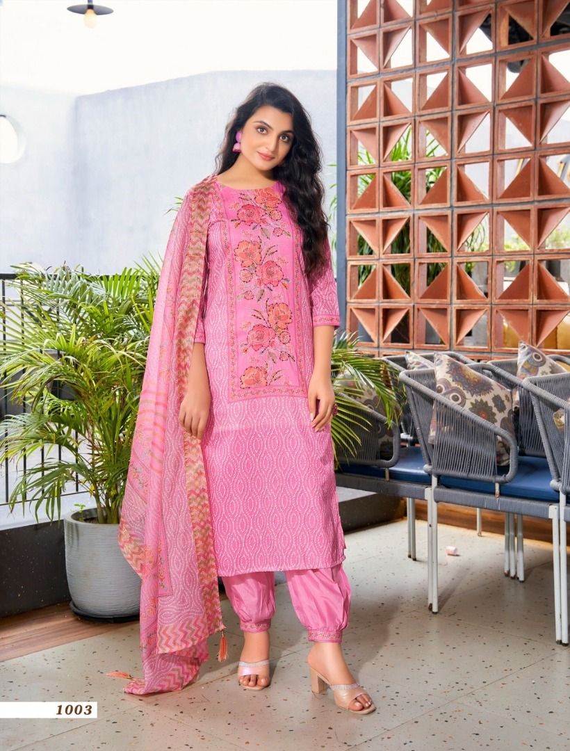 Full best sale punjabi suit