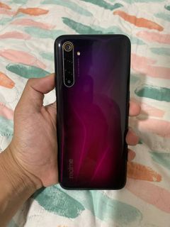 Realme 6 Pro 8gb/128gb — good for gaming