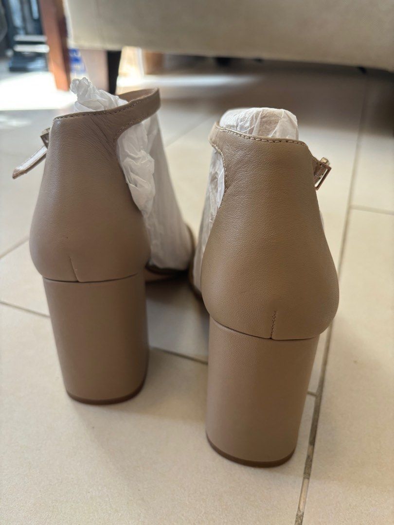 Daniella sales sam edelman