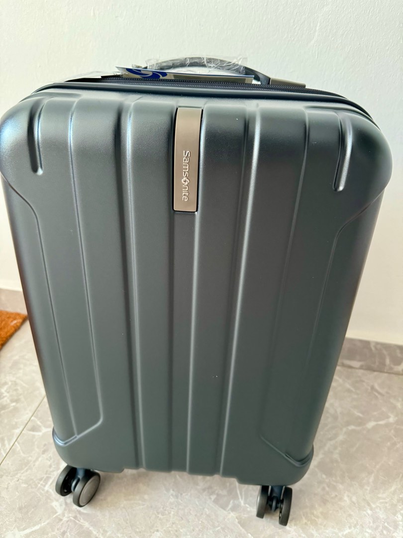 Samsonite nair store