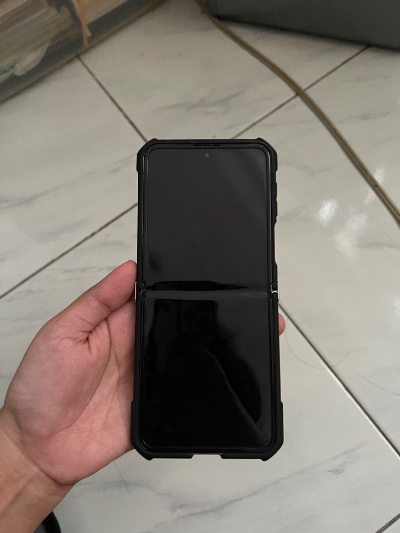 Samsung Flip 3 (Category: Samsung) located in Antipolo. Submitted by polathegreat. (Listing ID 1282248221, Image 2). Description: Complete .