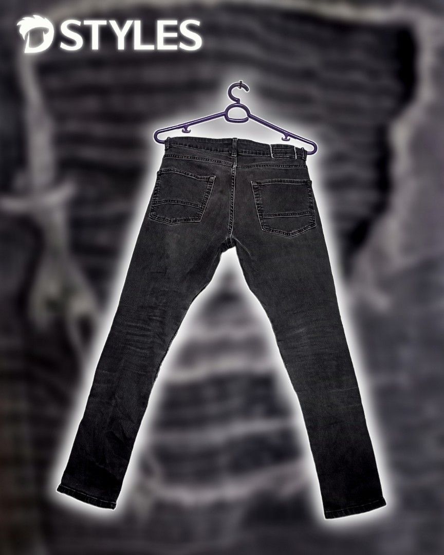 ZMDC Black Denim Biker Jeans Medium WST 31 L 37.5 INCHES best for motorcycle rides Zara Man Denim Couture Men s Fashion Bottoms Jeans on Carousell
