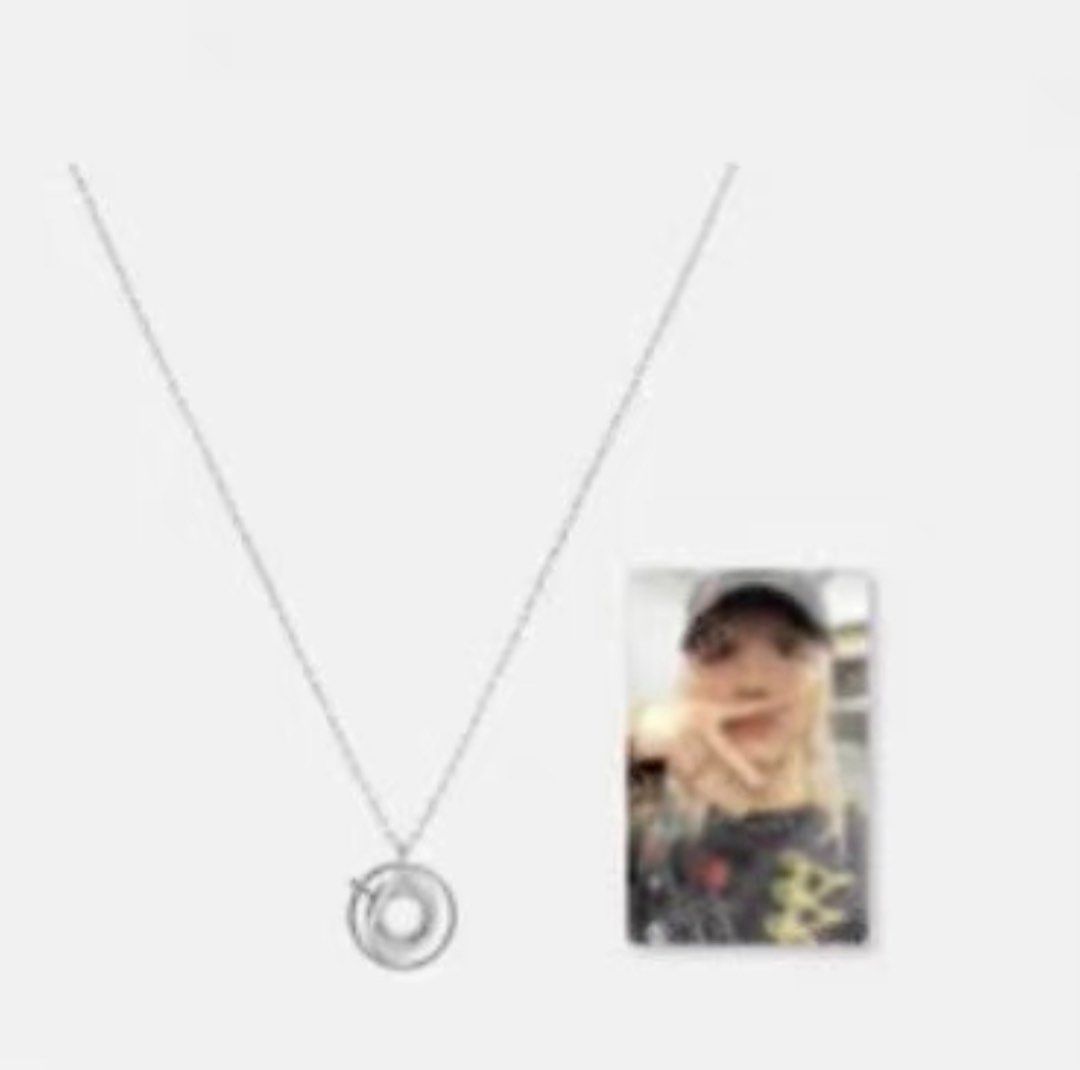 SHINEE WORLD TAEMIN NECKLACE SET