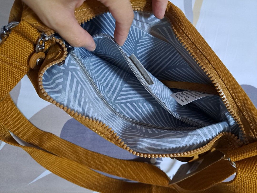 Mindesa Sling Bag Women s Fashion Bags Wallets Cross body Bags on Carousell