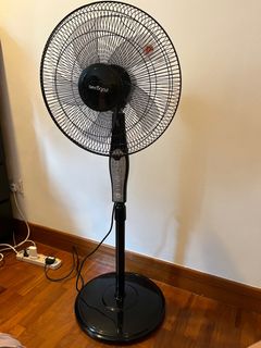 (Category: ) located in . Submitted by joannalin99 (Listing ID 1282286781, Image 1). Description: .