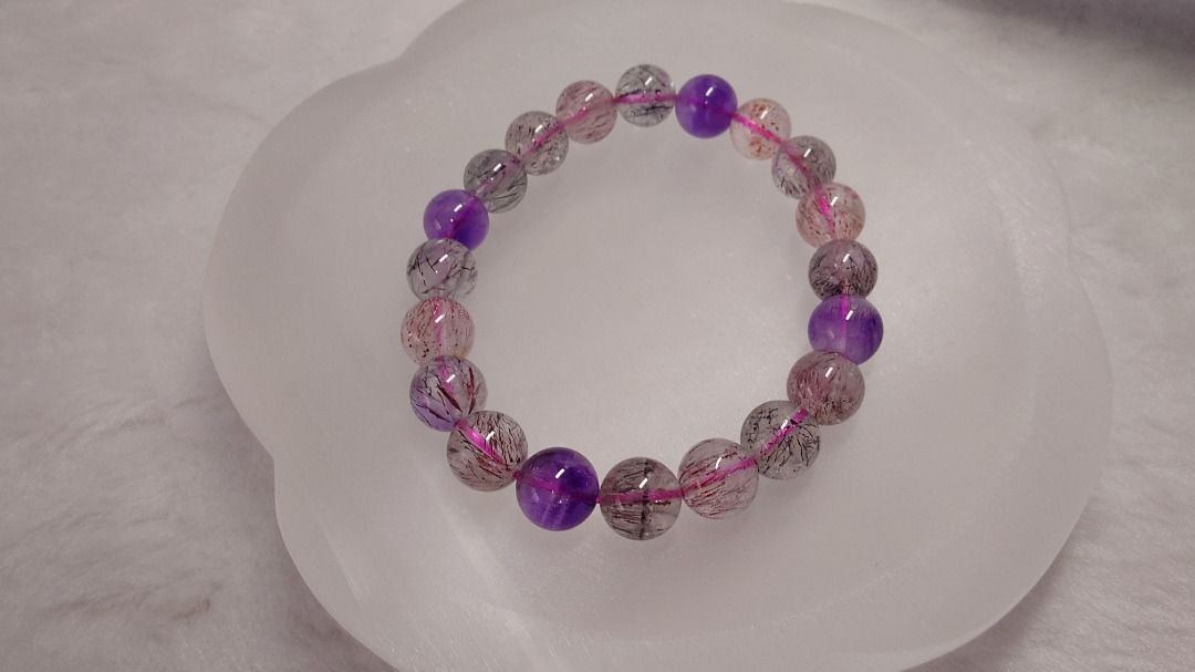Melody stone bracelet hotsell