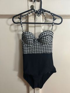 (Category: ) located in . Submitted by caraaaai (Listing ID 1282251771, Image 1). Description: .