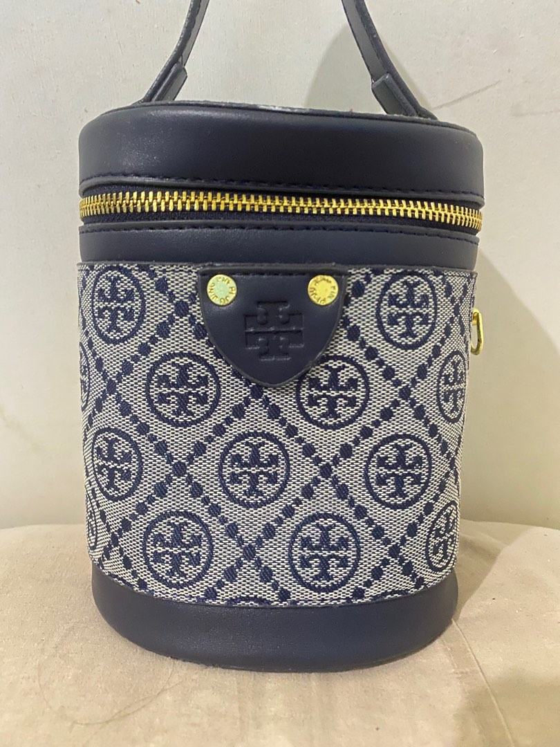Tory Burch Makeup Bag Women s Fashion Bags Wallets Cross body