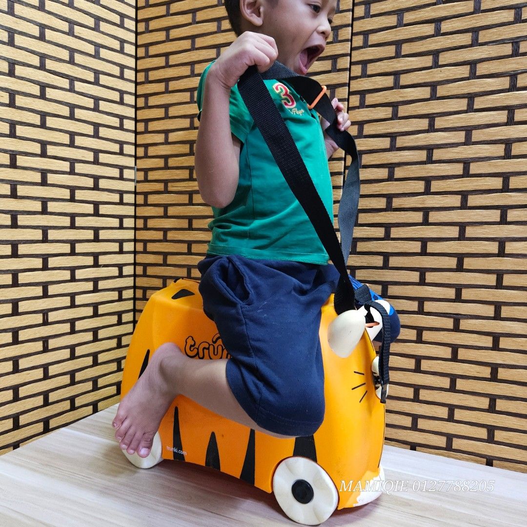 Tiger trunki store