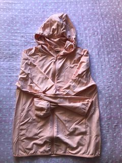 (Category: ) located in . Submitted by yestosecondhand (Listing ID 1282198025, Image 1). Description: .