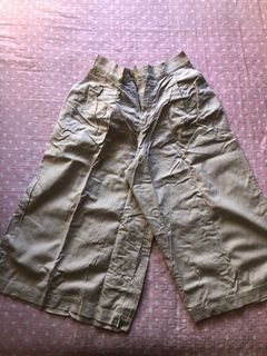 (Category: ) located in . Submitted by yestosecondhand (Listing ID 1282197633, Image 1). Description: .