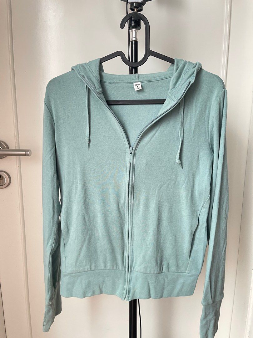 Uniqlo jaket wanita on sale