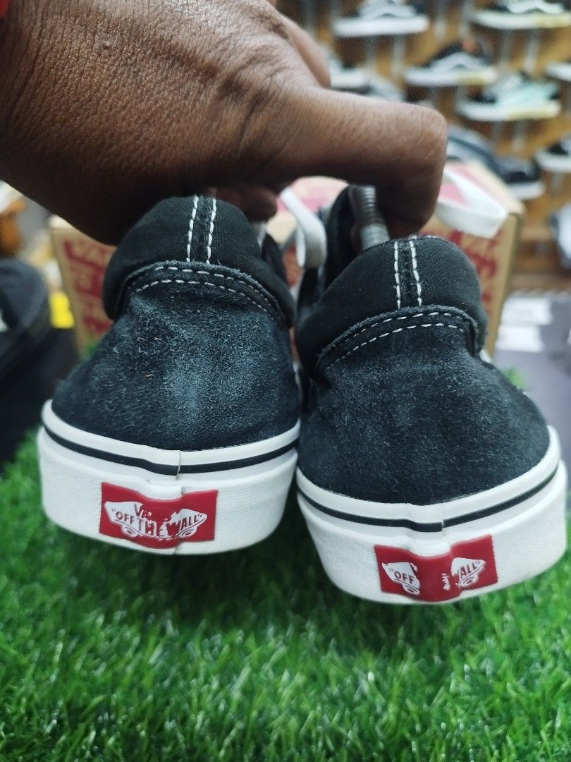 Old school top vans size 3