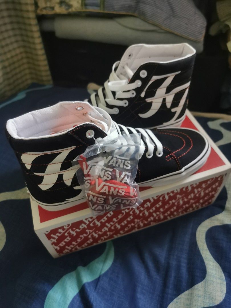 Vans x Foo Fighters Men s Fashion Footwear Sneakers on Carousell