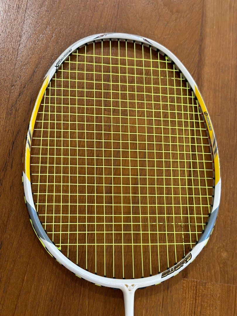 Victor brave sword LYD (Lee yong dae), Sports Equipment, Sports & Games ...