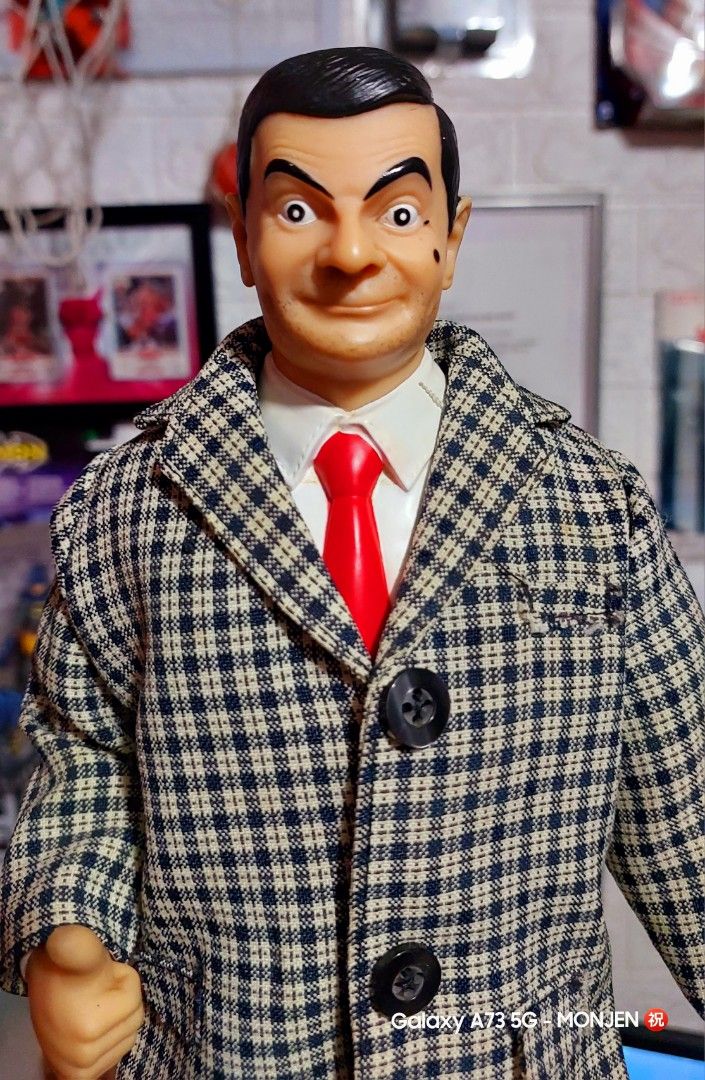 Vintage MR. BEAN ㊗️ (Category: Figurines & Statues) located in Pasay City. Submitted by monjentoysandcollectibles (Listing ID 1282248621, Image 2). Description: Vintage MR. BEAN (Rowan Atkinson) 13" tall vinyl (clothed) from JAPAN ㊗️ Condition: very good excellent 👍 Price: 4800 only 🇵🇭 (rare hard to find) GH/PASAY pickup 📍 Or shipping or lalamoves ✈️🛵 WAZE: MONJEN toys and collectibles Location: PASAY CITY 🌐 MOP: BDO / GCash 1st to pay gets