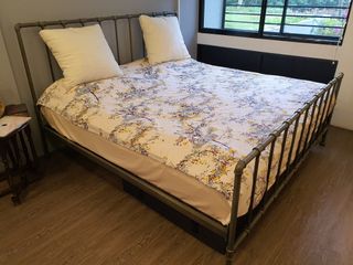 (Category: ) located in . Submitted by quoththeraven (Listing ID 1282310542, Image 1). Description: .