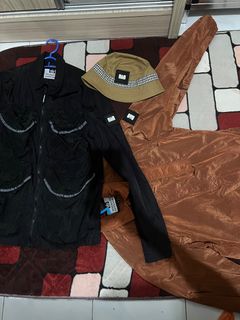 (Category: ) located in . Submitted by hawbundle (Listing ID 1282386460, Image 1). Description: .