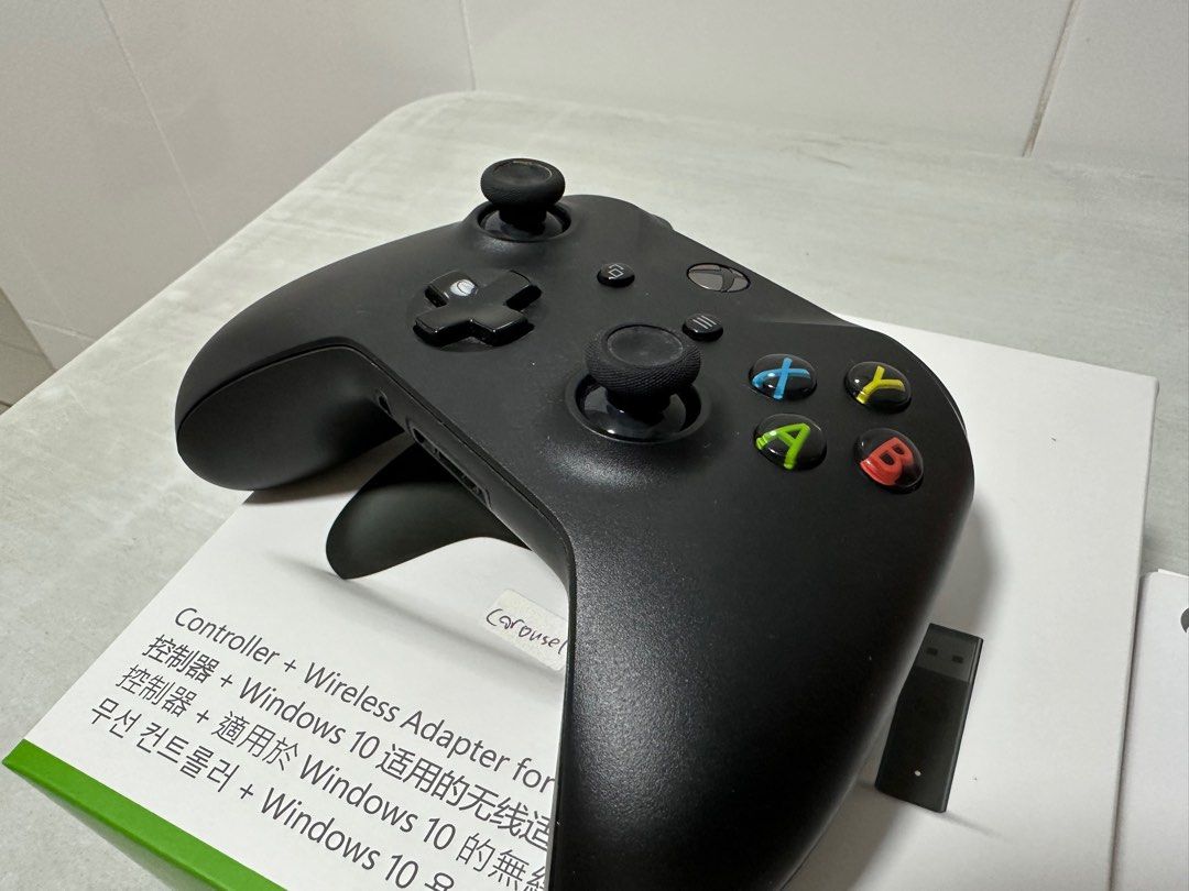 Xbox Controller + Wireless Adapter + Rechargeable Battery, Video