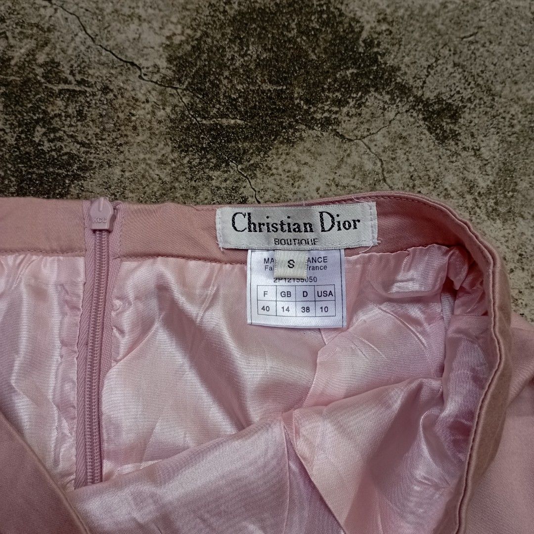 Y2k CHRISTIAN DIOR SKIRT (Category: Luxury Apparel) located in Bacolod City. Submitted by the.finest (Listing ID 1282302854, Image 3). Description: Christian Dior Y2k Skirt Waistline: 25-26 Length: 22.5 Condition: 9/10 1,000+shipping fee.