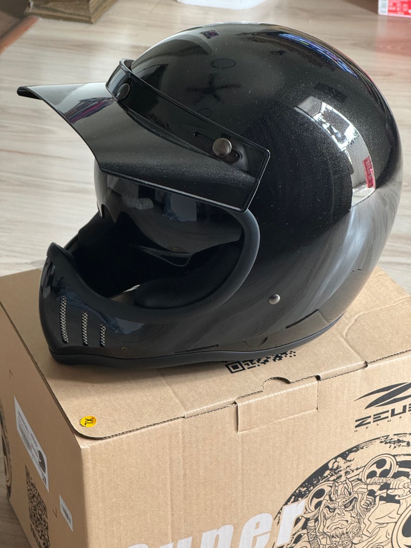 Zeus helmet classic shop