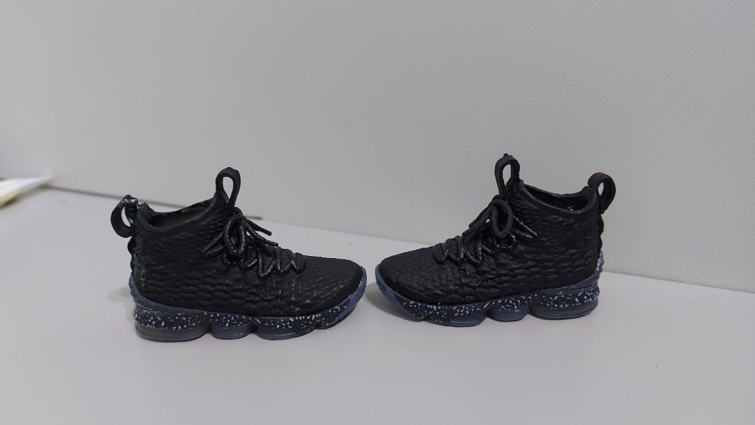 Lbj 15 black store