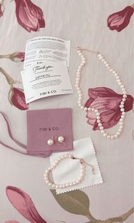 3 - Set Pearl Jewelry