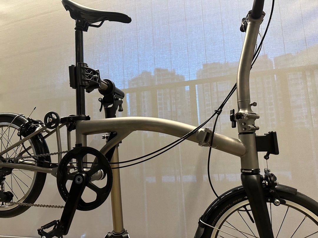 Brompton design top