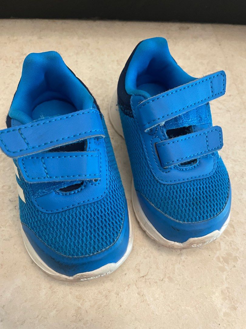 Adidas youth velcro shoes best sale