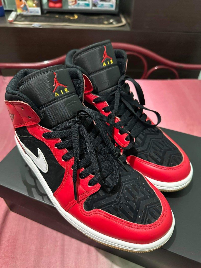 Jordan 1 mid size 8.5 deals