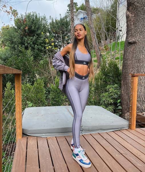Alo Airlift High Waist Suit Up Leggings in Purple Dusk, Women's Fashion,  Activewear on Carousell
