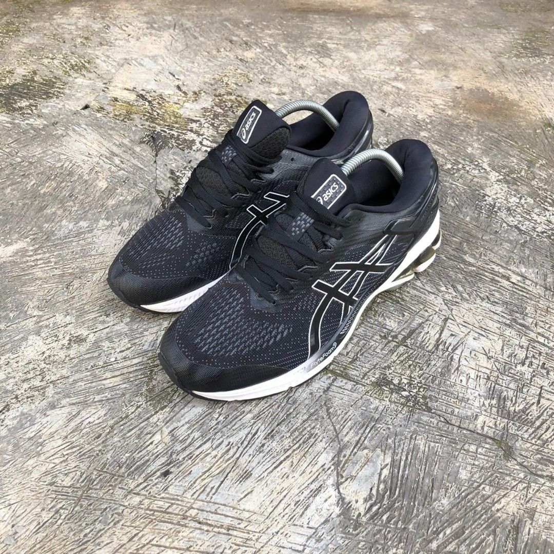Harga sepatu asic hot sale gel kayano 26