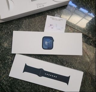 Authentic Apple Watch series 9 45MM in midnight blue 💙💯