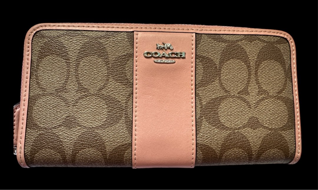 Authentic Coach Wallet Women s Fashion Bags Wallets Wallets Card Holders on Carousell