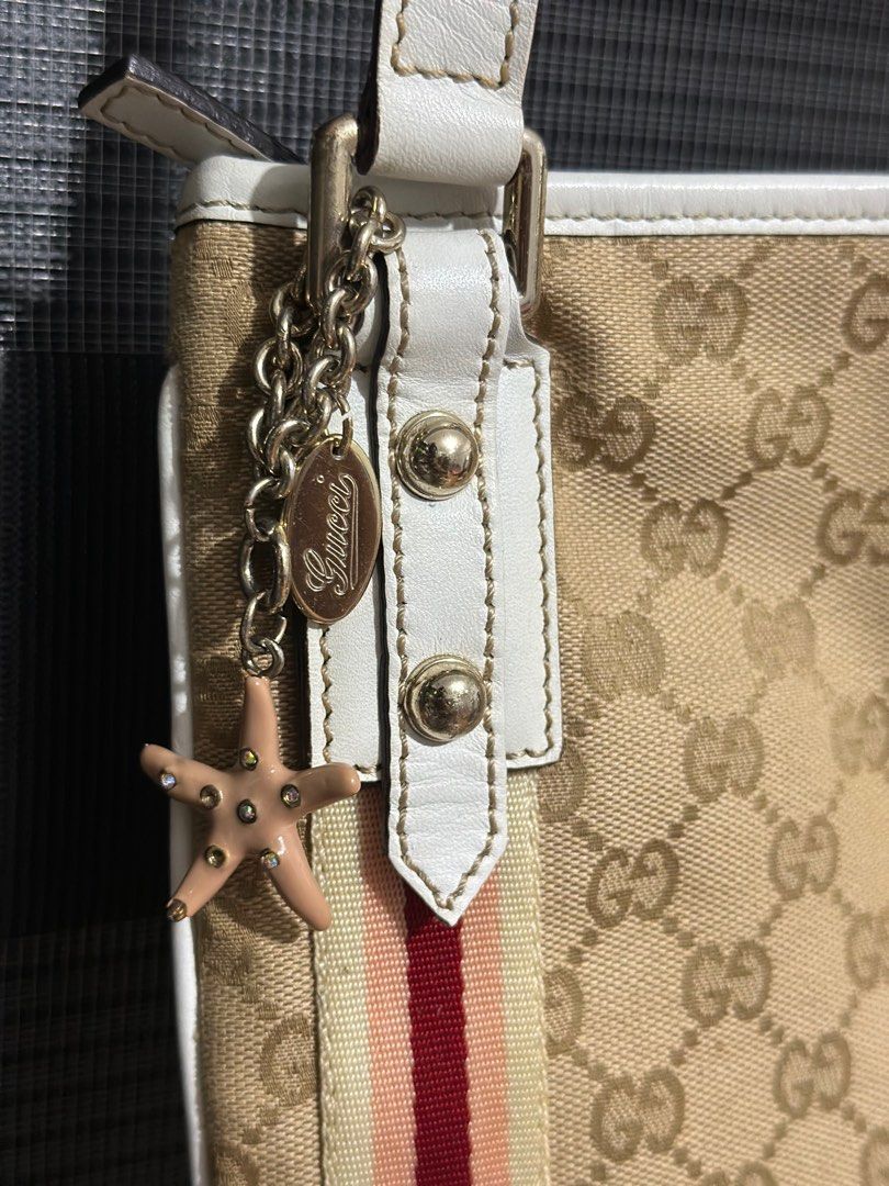 Authentic Gucci Sling (Category: Luxury Bags & Wallets) located in Rizal. Submitted by beautonline (Listing ID 1282606357, Image 2). Description: Authentic Gucci Sling Money back if proven fake.