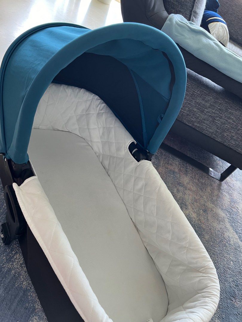 Baby jogger versa best sale bassinet