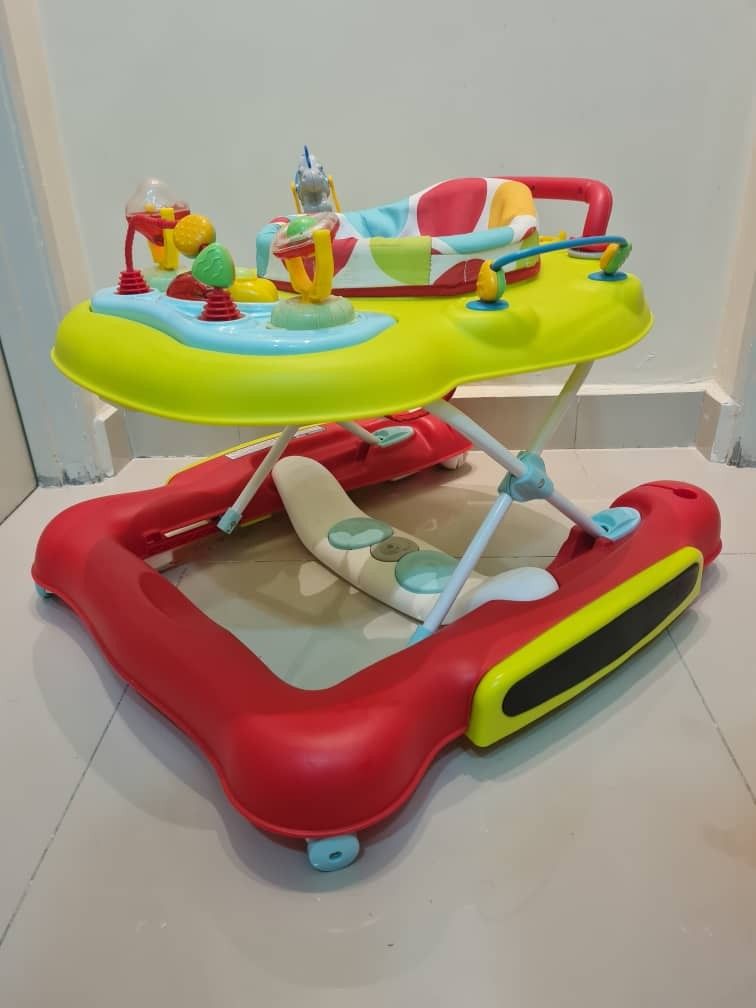 Baby walker bubble, Babies & Kids, Infant Playtime on Carousell