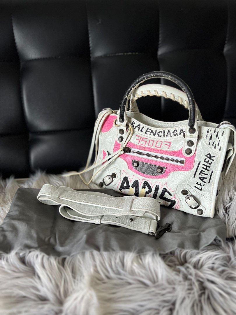 Balenciaga graffiti mini city clearance
