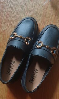 (Category: ) located in . Submitted by shopwith.zy (Listing ID 1282555259, Image 1). Description: .