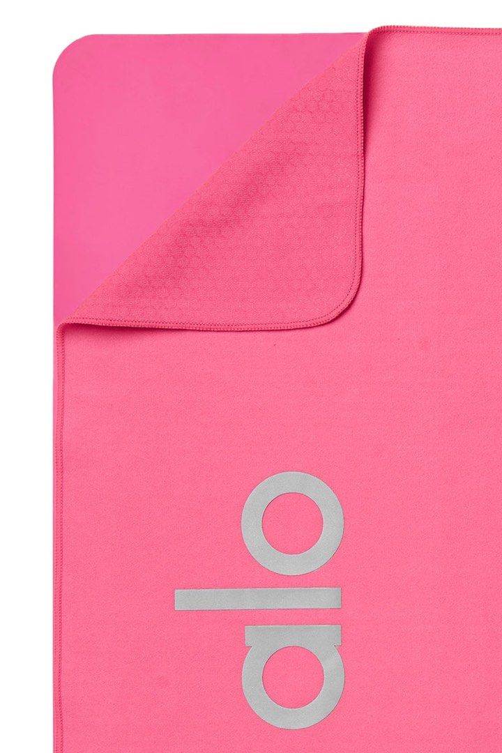 BNWT ALO YOGA Grounded No Slip Mat Towel Hot Pink
