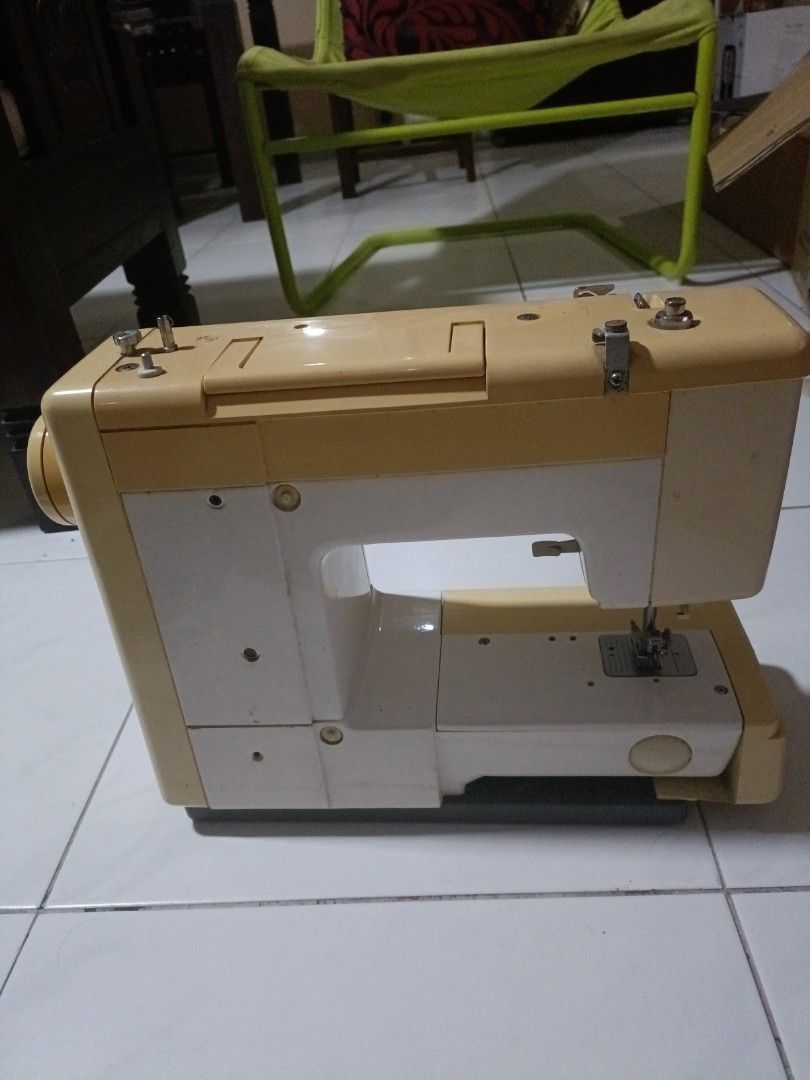 Brother VX950 Sewing Machine, TV & Home Appliances, Other Home