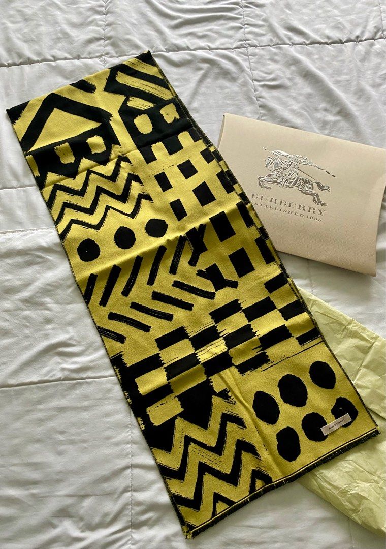 Burberry scarf Luxury on Carousell