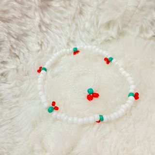 (Category: ) located in . Submitted by shop.withbey (Listing ID 1282522219, Image 1). Description: .