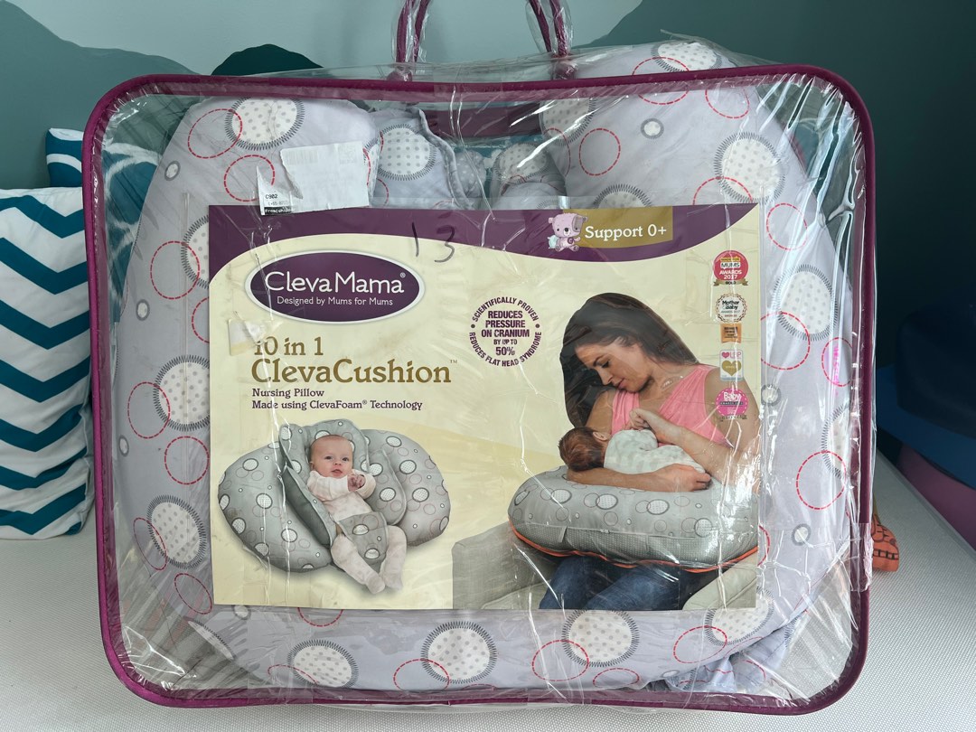 Clevamama store feeding pillow