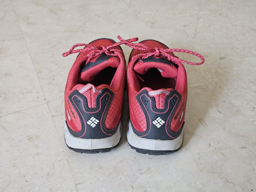 Columbia Ventrailia II Outdry Hiking Shoes Sports Equipment